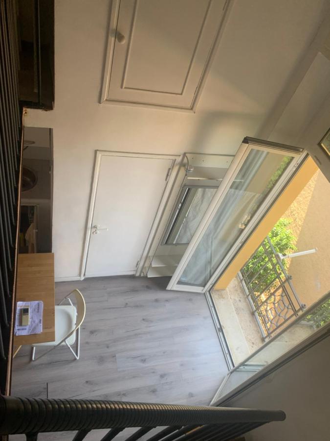 Lägenhet Flat Ultimo Piano In Centro Rom
